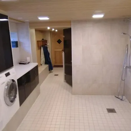 120 Yrs. Old Log House In Centre Privatunterkunft Kuopio