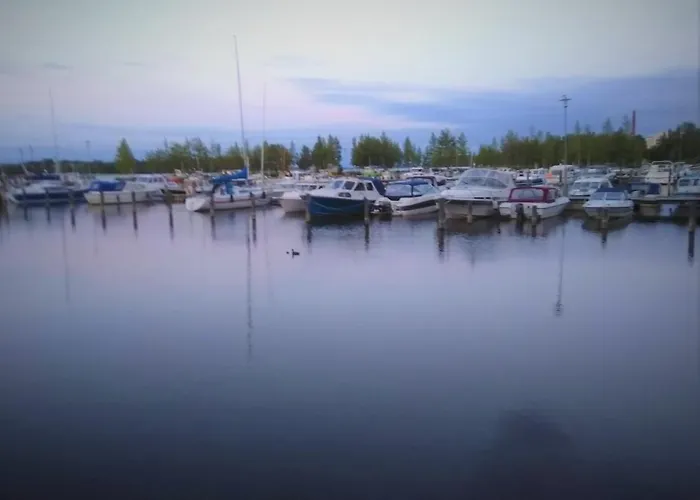 120 Yrs. Old Log House In Centre 民宿