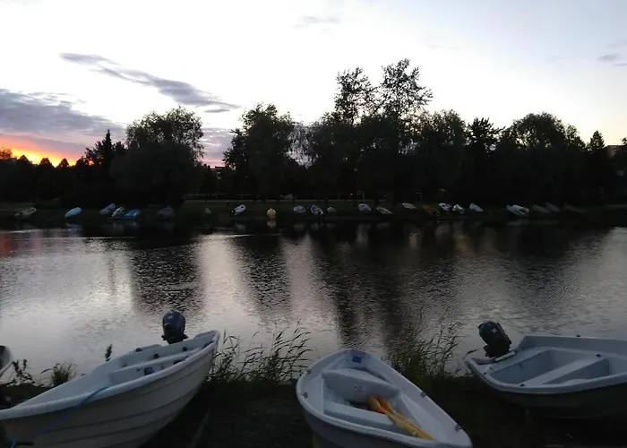 120 Yrs. Old Log House In Centre *